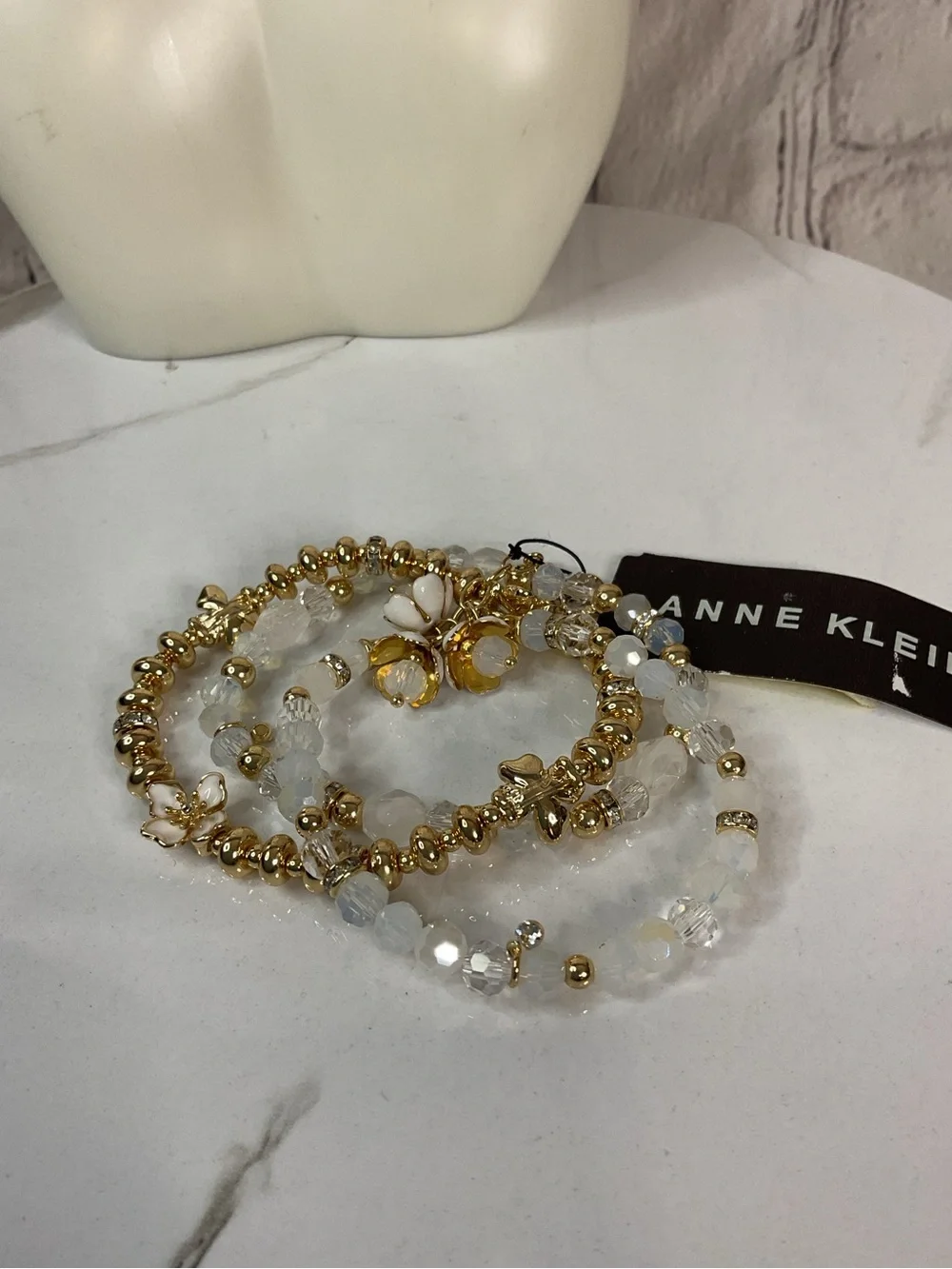 🌟🌟 Anne Klein Flower Charm Bead Bracelet